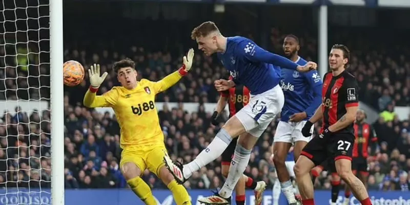 Đội hình ra sân của 2 tuyển