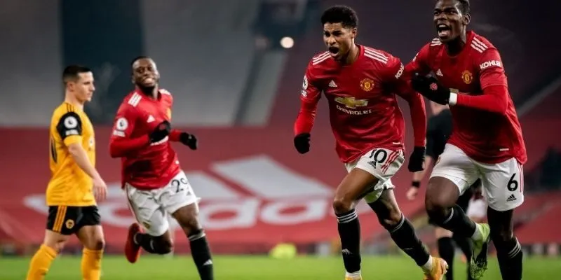 Lối chơi chủ đạo của Wolverhampton Wanderers và Manchester United